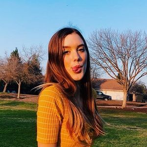 Meet your Posher, Nikki